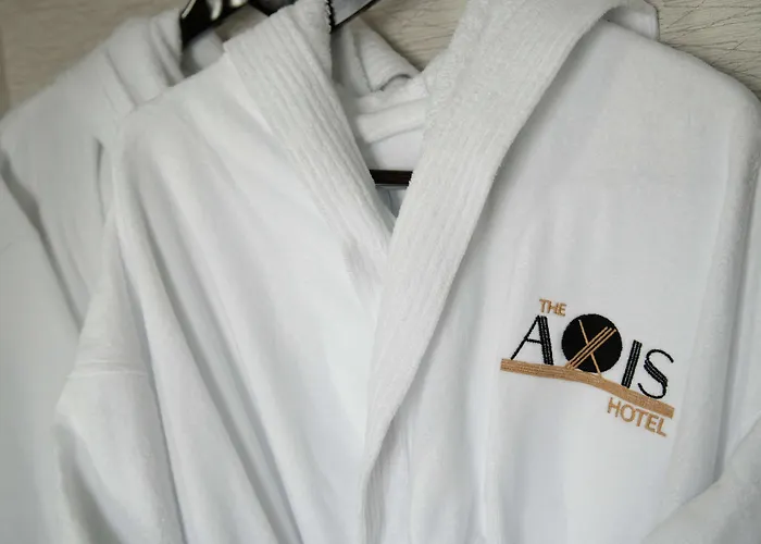 The Axis Hotel, Tapestry Collection By Hilton Moline