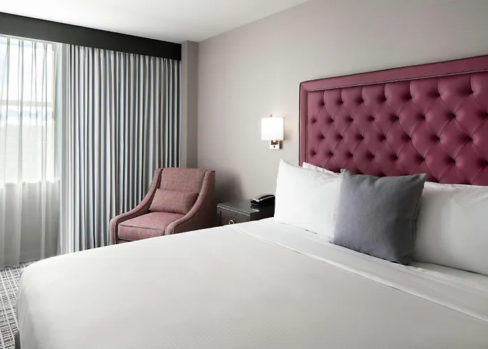 Hotel The Axis Hotel, Tapestry Collection By Hilton